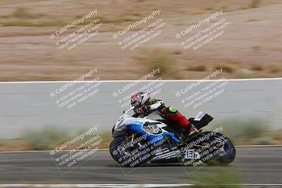 media/Jun-04-2022-WERA (Sat) [[b852bbbd55]]/Race 8 Superbike Expert Novice V7 HW/